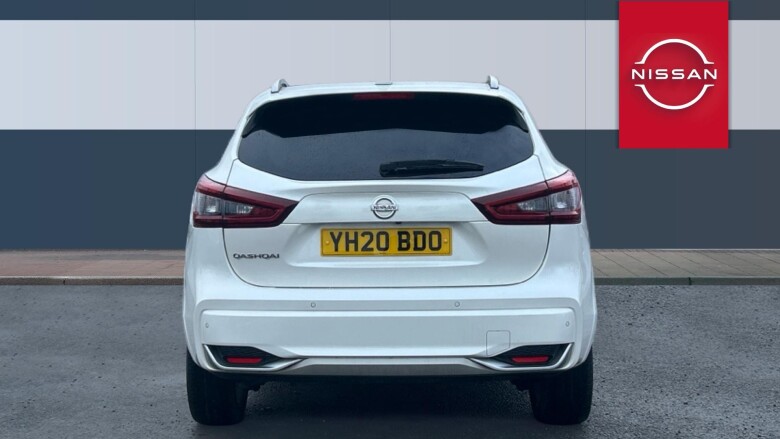 Nissan Qashqai 1.3 DiG-T 160 Tekna+ 5dr Petrol Hatchback